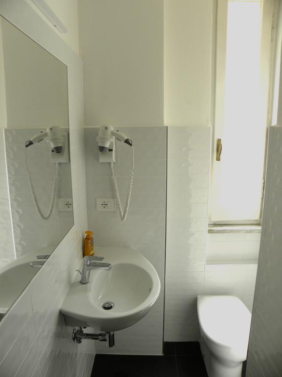 Albergo La Neigra Sestri Levante Bagian luar foto